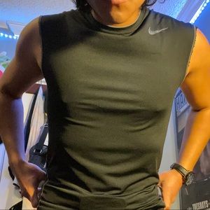 Nike Sleeveless Pro Compression Shirt